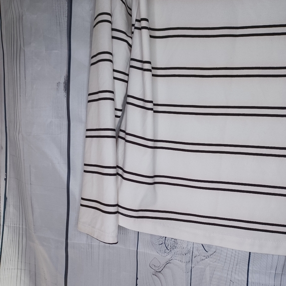 Apt. 9 Black and white striped turtle neck - Picture 5 of 11